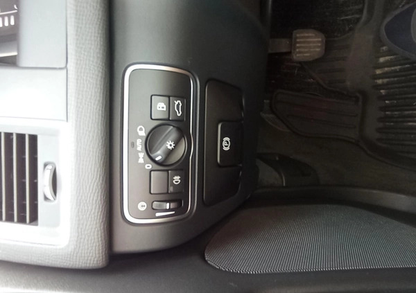 Volvo XC 60 cena 84900 przebieg: 192000, rok produkcji 2017 z Piekary Śląskie małe 407